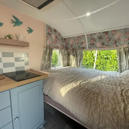 Molly The Vintage Caravan. Holiday home Wigton